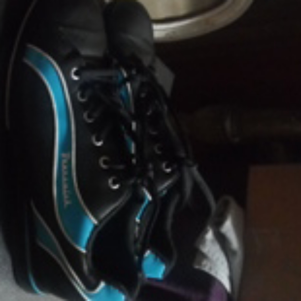 Brunswick bowling shoes